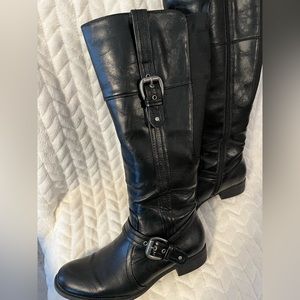 Bare Traps black boots with silver buckles on sides.